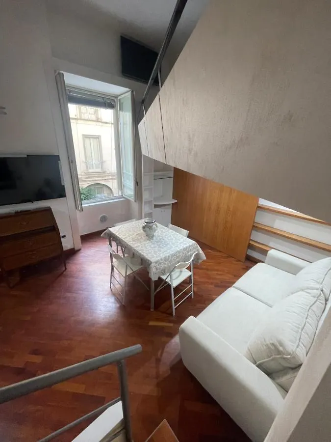 A 2 Passi Dal Lungomare Napoli Apartment